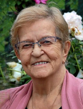 Mme Ghislaine Côté Brisson