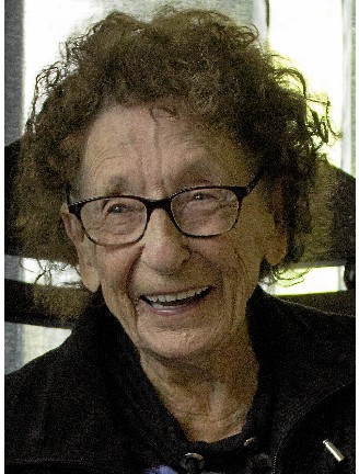 Mme Pâquerette Morin (Savard)