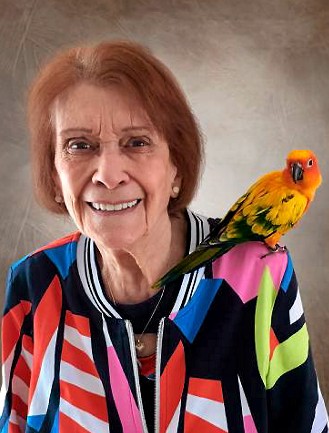 Mme Brigitte Claveau (Huot)