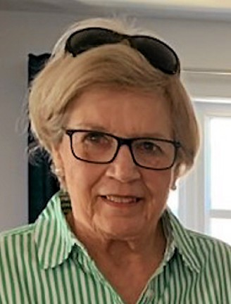 Mme Suzanne Daneault