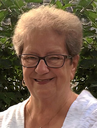 Mme Florence Côté Arès