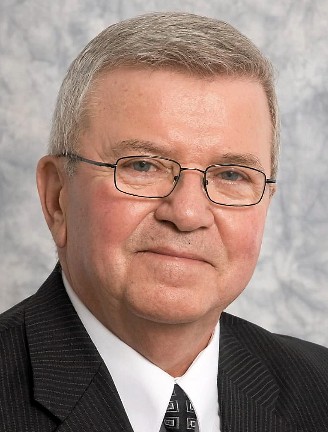 M. André Renaud