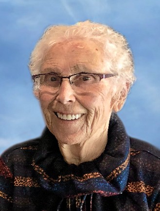 Mme Gertrude Paquet