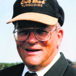 PAQUETTE PIERRE
