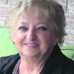 BRUNET ANGÈLE