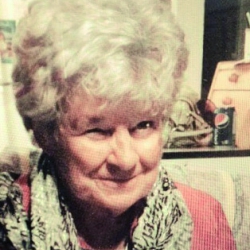 Chartrand, Thérèse