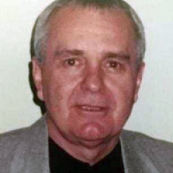 LAROCQUE GILES