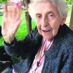 LOYER MARIETTE