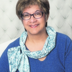 KHULLAR RENU