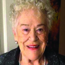 JOANIS MADELEINE