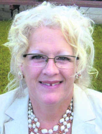 COURTEAU LINDA