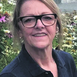 POULIN LUCIE