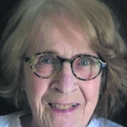 CÔTÉ LUCETTE
