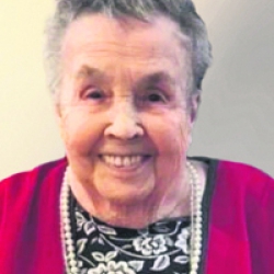 PAQUET MARIE-REINE GODIN