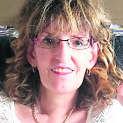 DESBIENS HÉLÈNE
