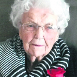 CHAREST ADÈLE