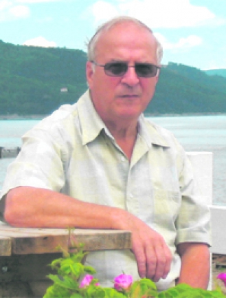 CAREAU René
