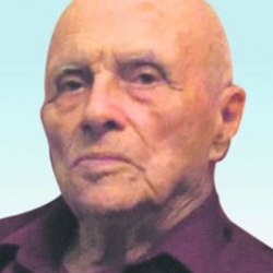 CARRÉ André
