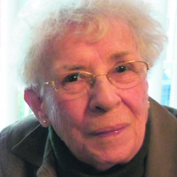 PARADIS Pauline