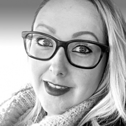 LAROCHELLE CORINNE NADEAU