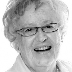 LAMONTAGNE, Yvonne McNeil