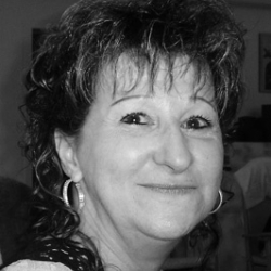 DESHARNAIS Laurette