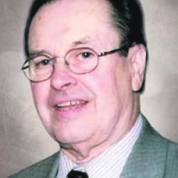PARÉ Raymond