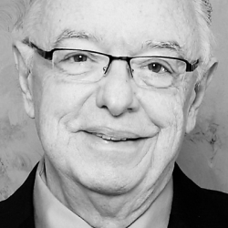 ARÈS JULIEN