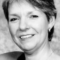 AUCLAIR, FRANCINE (NÉE MARTEL)