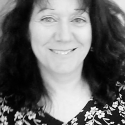 GIRARD ARLENE
