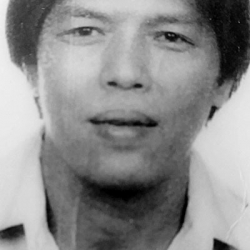 GI-KWONG, TOM