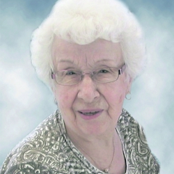 Pinsonneault-Cazeault, Claire
