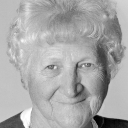BARRE COTE, Madeleine